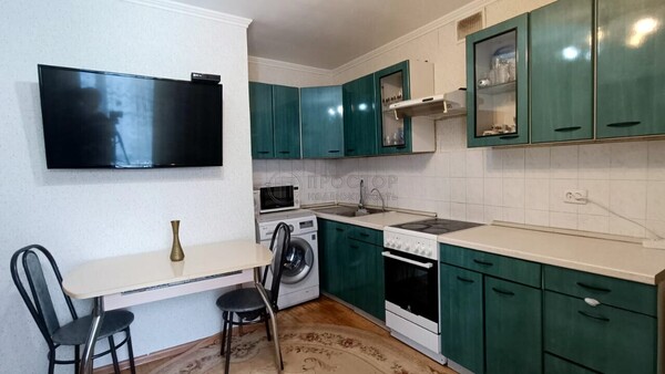 Продам двухкомнатную (2-комн.) квартиру, Керамический проезд, 65к1, Москва г