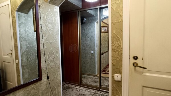 Продам двухкомнатную (2-комн.) квартиру, Керамический проезд, 65к1, Москва г