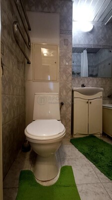 Продам двухкомнатную (2-комн.) квартиру, Керамический проезд, 65к1, Москва г