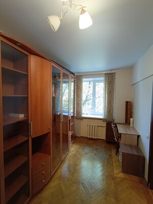 Продам трехкомнатную (3-комн.) квартиру, Артюхиной ул, 11, Москва г