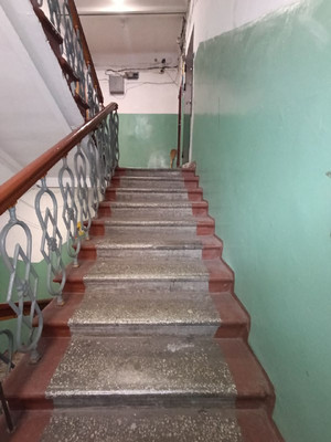 Продам трехкомнатную (3-комн.) квартиру, Мира пр-кт, 30, Комсомольск-на-Амуре г