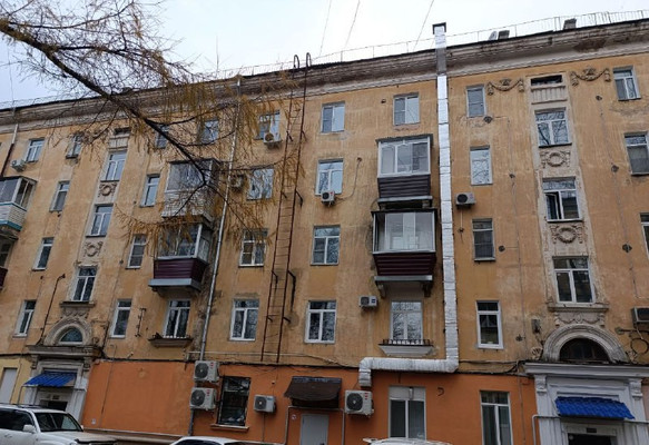 Продам трехкомнатную (3-комн.) квартиру, Мира пр-кт, 30, Комсомольск-на-Амуре г