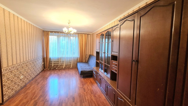 Продам однокомнатную (1-комн.) квартиру, Валдайский проезд, 12, Москва г