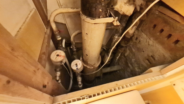 Продам однокомнатную (1-комн.) квартиру, Валдайский проезд, 12, Москва г