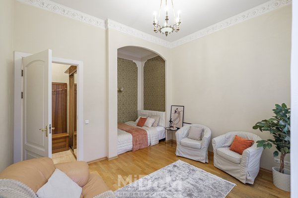 Продам однокомнатную (1-комн.) квартиру, Рылеева ул, 6, Санкт-Петербург г