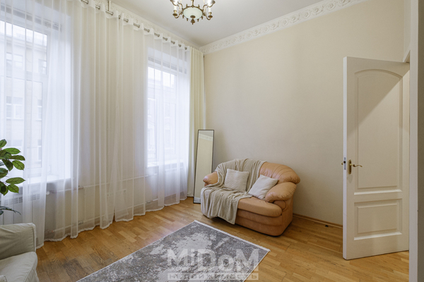 Продам однокомнатную (1-комн.) квартиру, Рылеева ул, 6, Санкт-Петербург г