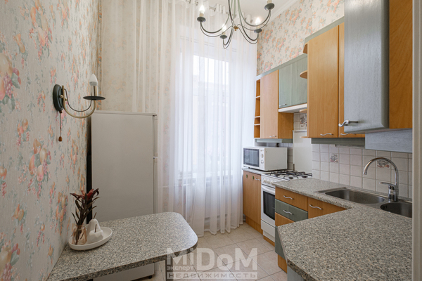 Продам однокомнатную (1-комн.) квартиру, Рылеева ул, 6, Санкт-Петербург г