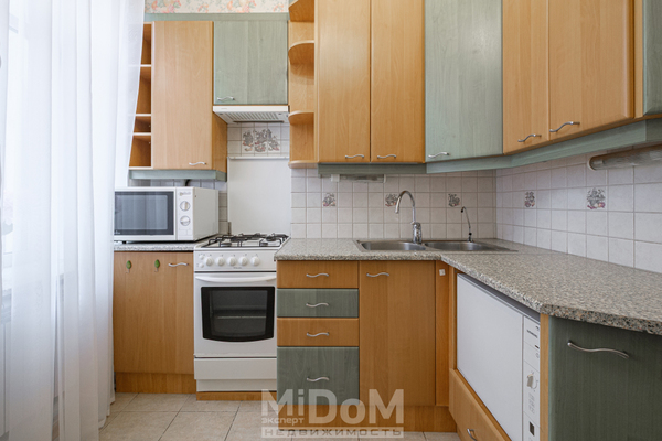 Продам однокомнатную (1-комн.) квартиру, Рылеева ул, 6, Санкт-Петербург г