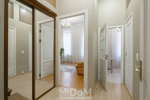 Продам однокомнатную (1-комн.) квартиру, Рылеева ул, 6, Санкт-Петербург г