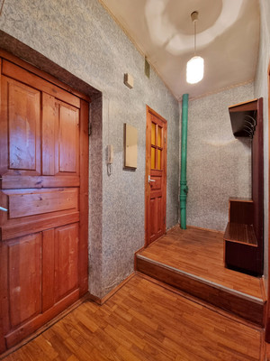 Продам двухкомнатную (2-комн.) квартиру, Заводской пр-кт, 38А, Колпино г