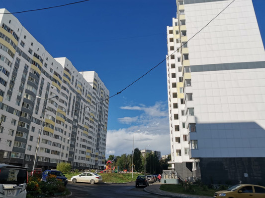 Продам однокомнатную (1-комн.) квартиру, Сысольское ш, 1/11, Сыктывкар г