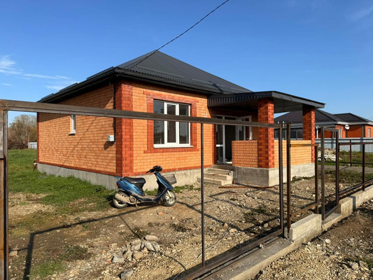 Продам дом, Роз ул, Белореченск г, 0 км от города