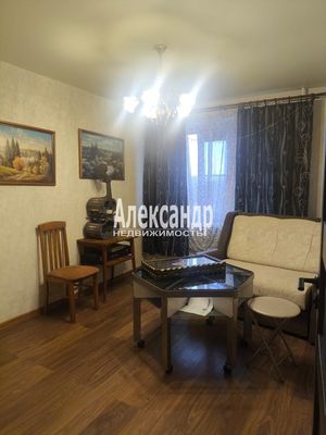 Продам трехкомнатную (3-комн.) квартиру, Пискарёвский пр-кт, 52, Санкт-Петербург г