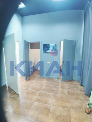 Продам торговое помещение 133,8 м2, Авиаторов ул, 33, Красноярск г