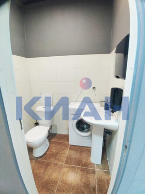 Продам торговое помещение 133,8 м2, Авиаторов ул, 33, Красноярск г