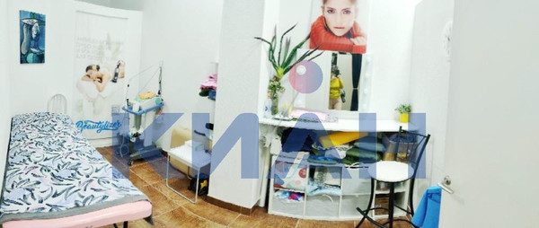 Продам торговое помещение 133,8 м2, Авиаторов ул, 33, Красноярск г