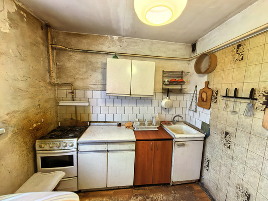 Продам двухкомнатную (2-комн.) квартиру, Некрасова ул, 18, Реутов г