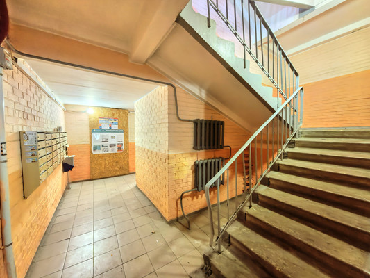 Продам двухкомнатную (2-комн.) квартиру, Некрасова ул, 18, Реутов г