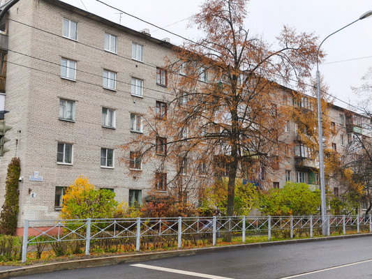 Продам двухкомнатную (2-комн.) квартиру, Красного Флота ул, 20/41А, Ломоносов г