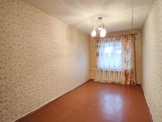 Продам двухкомнатную (2-комн.) квартиру, Красного Флота ул, 20/41А, Ломоносов г