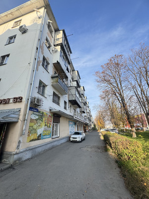 Продам двухкомнатную (2-комн.) квартиру, Кирова ул, 353, Нальчик г