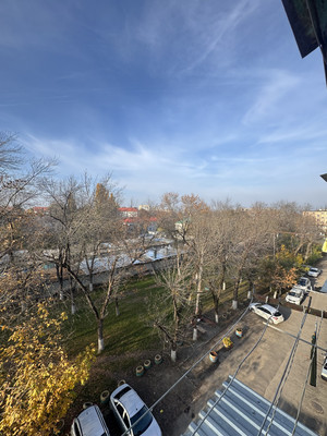 Продам двухкомнатную (2-комн.) квартиру, Кирова ул, 353, Нальчик г