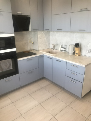 Продам двухкомнатную (2-комн.) квартиру, Школьная (Росляково р-н) ул, 17, Мурманск г