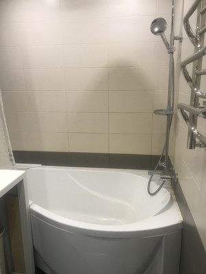 Продам двухкомнатную (2-комн.) квартиру, Школьная (Росляково р-н) ул, 17, Мурманск г