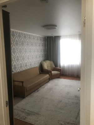 Продам двухкомнатную (2-комн.) квартиру, Школьная (Росляково р-н) ул, 17, Мурманск г