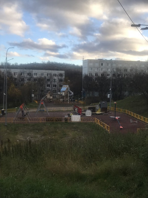 Продам двухкомнатную (2-комн.) квартиру, Школьная (Росляково р-н) ул, 17, Мурманск г