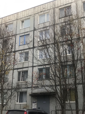 Продам двухкомнатную (2-комн.) квартиру, Школьная (Росляково р-н) ул, 17, Мурманск г