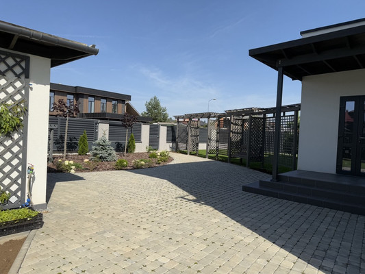 Продам коттедж, 4-я Скворцовая ул, 41, Клоково д, 0 км от города