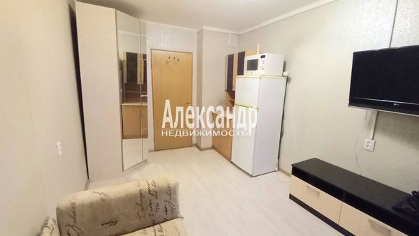 Продам комнату в 5-комн. квартире, Генерала Симоняка ул, 10, Санкт-Петербург г