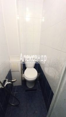 Продам комнату в 5-комн. квартире, Генерала Симоняка ул, 10, Санкт-Петербург г