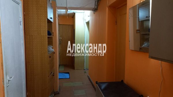 Продам комнату в 5-комн. квартире, Генерала Симоняка ул, 10, Санкт-Петербург г