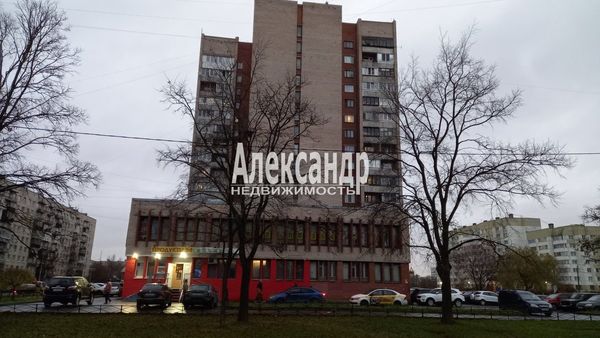 Продам комнату в 5-комн. квартире, Генерала Симоняка ул, 10, Санкт-Петербург г