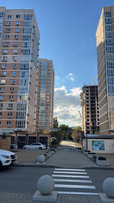Продам трехкомнатную (3-комн.) квартиру, Ленина пр-кт, 95ки, Новороссийск г