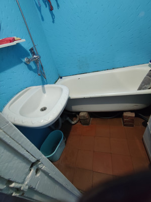 Продам комнату в 4-комн. квартире, Молодежная ул, 9, Йошкар-Ола г