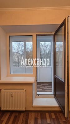 Продам однокомнатную (1-комн.) квартиру, Александра Матросова ул, 20к2, Санкт-Петербург г