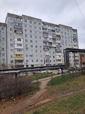 Продам трехкомнатную (3-комн.) квартиру, Кирпичная ул, 6а, Йошкар-Ола г