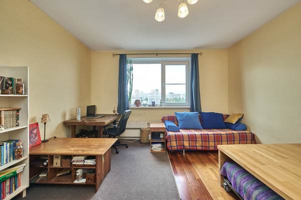 Продам трехкомнатную (3-комн.) квартиру, Осташковская ул, 30, Москва г