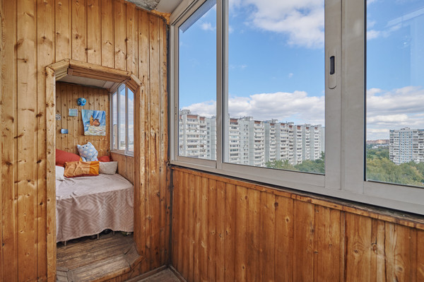 Продам трехкомнатную (3-комн.) квартиру, Осташковская ул, 30, Москва г