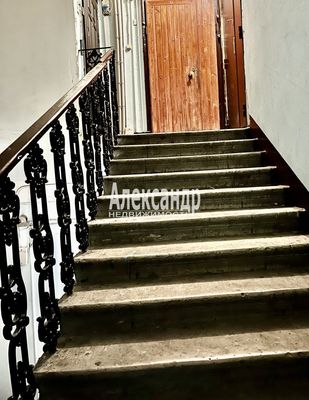 Продам долю в 1-комн. квартире, Бронницкая ул, 18, Санкт-Петербург г