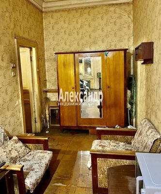 Продам долю в 1-комн. квартире, Бронницкая ул, 18, Санкт-Петербург г