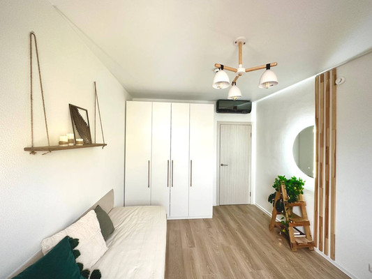 Продам однокомнатную (1-комн.) квартиру, Мурата Ахеджака ул, 5, Новороссийск г