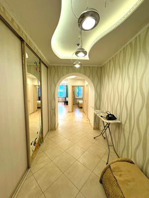 Продам двухкомнатную (2-комн.) квартиру, Лесная ул, 11, Реутов г