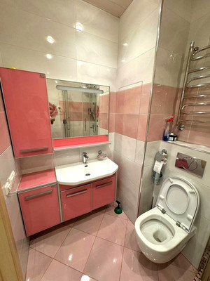 Продам двухкомнатную (2-комн.) квартиру, Лесная ул, 11, Реутов г