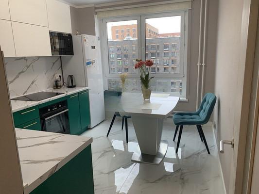 Продам двухкомнатную (2-комн.) квартиру, Михайлова ул, 30Ак4, Москва г