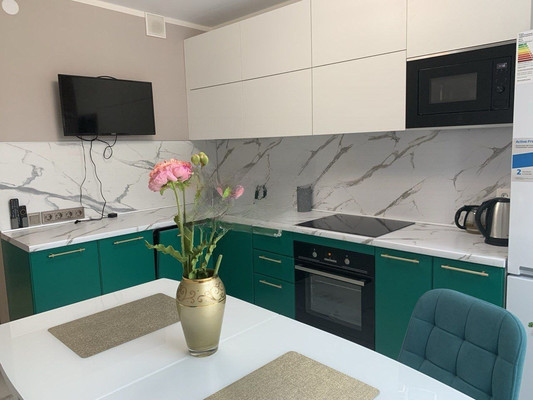 Продам двухкомнатную (2-комн.) квартиру, Михайлова ул, 30Ак4, Москва г