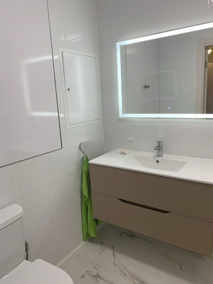 Продам двухкомнатную (2-комн.) квартиру, Михайлова ул, 30Ак4, Москва г